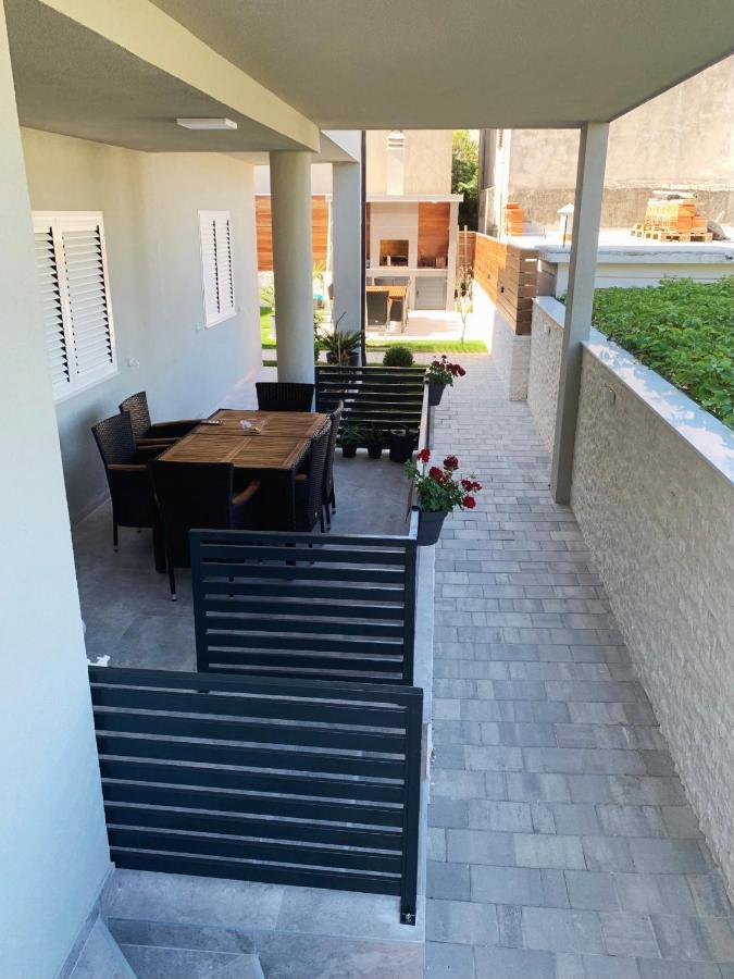 Villa Franko Baška Voda Kültér fotó